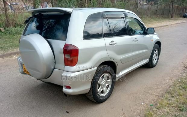 Toyota RAV4 2001 Silver