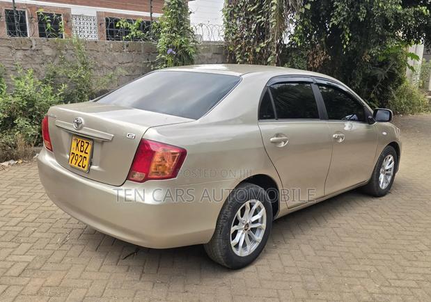 Toyota Axio 2007 Gold