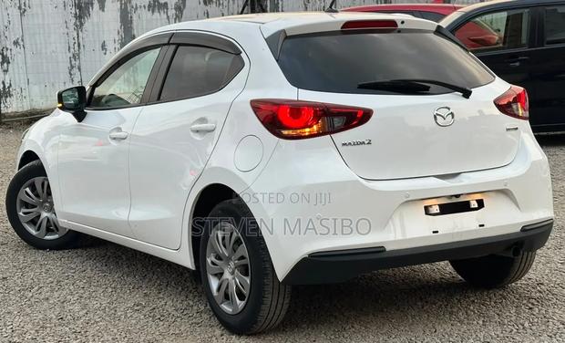 Mazda 2 2020 White