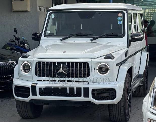 Mercedes-Benz G-Class 2018 White