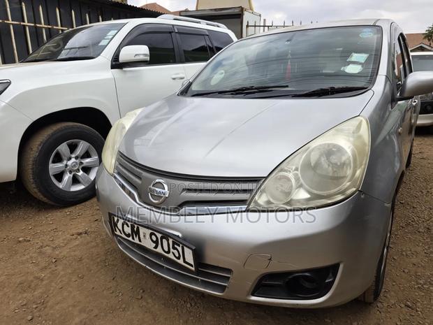 Nissan Note 2010 Silver