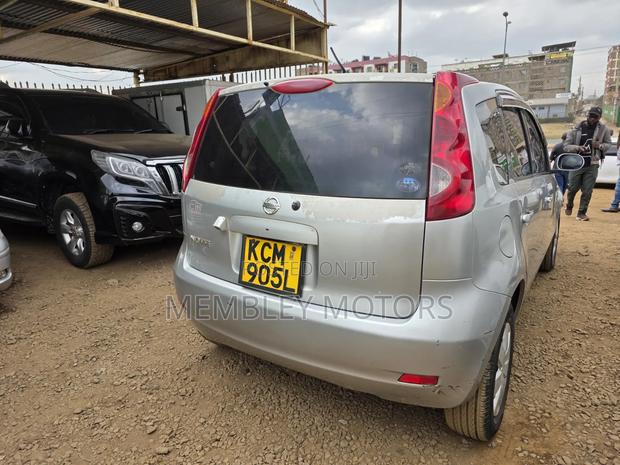 Nissan Note 2010 Silver