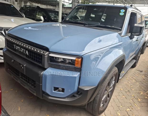 Toyota Land Cruiser Prado 2025 Blue