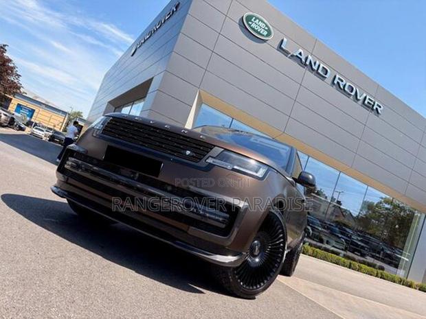 Land Rover Range Rover 2023 Brown