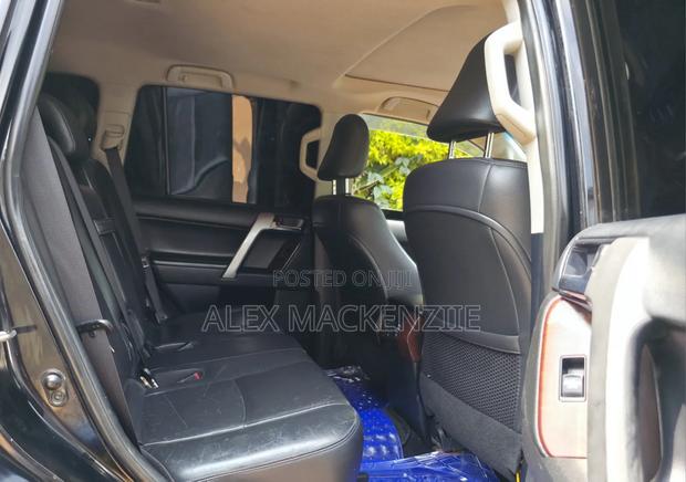 Toyota Land Cruiser Prado 2015 Black