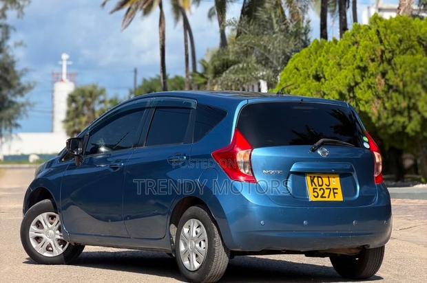 Nissan Note 2015 Blue