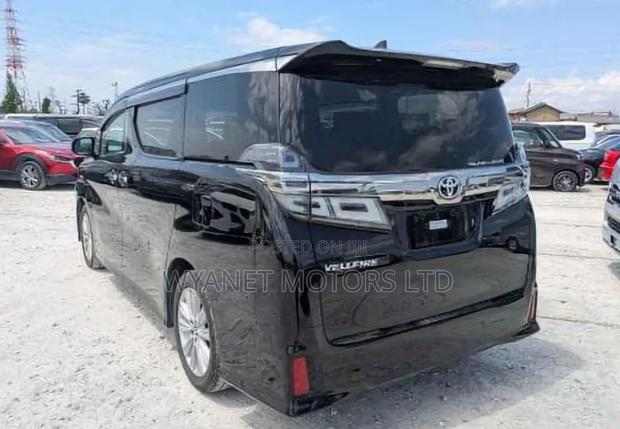 Toyota Vellfire 2019 Black