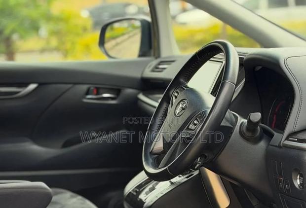Toyota Vellfire 2019 Black