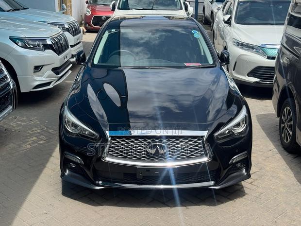 Nissan Skyline 2019 Black