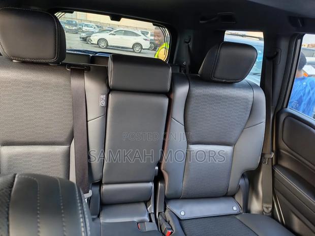 Toyota Land Cruiser Prado 2023 Gray