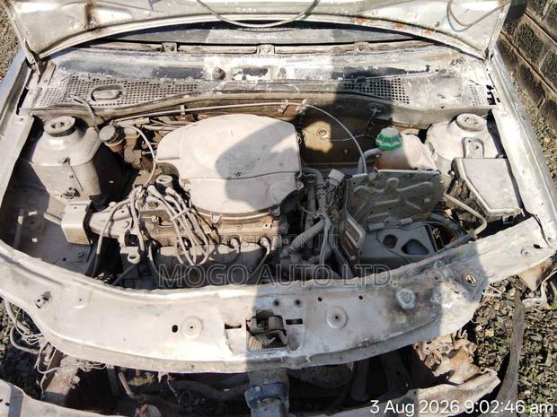 Nissan NP200 2009 Silver