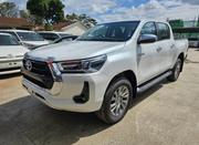 Toyota Hilux 2024 Off white for sale