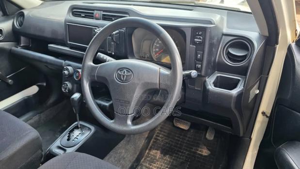 Toyota Probox 2015 White