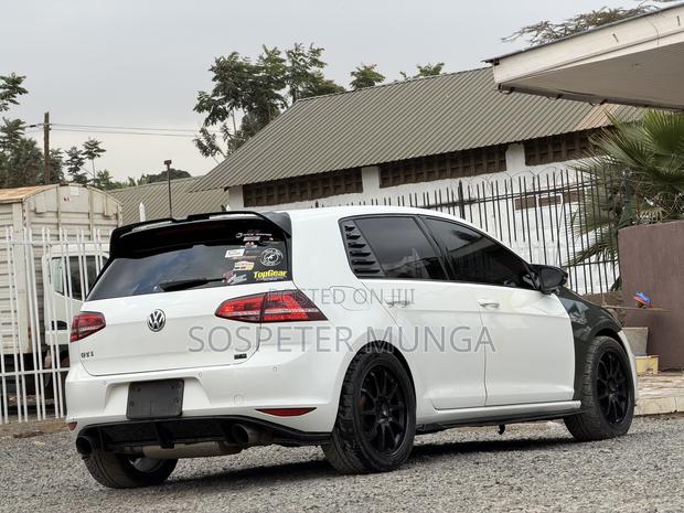 Volkswagen Golf GTI 2014 White
