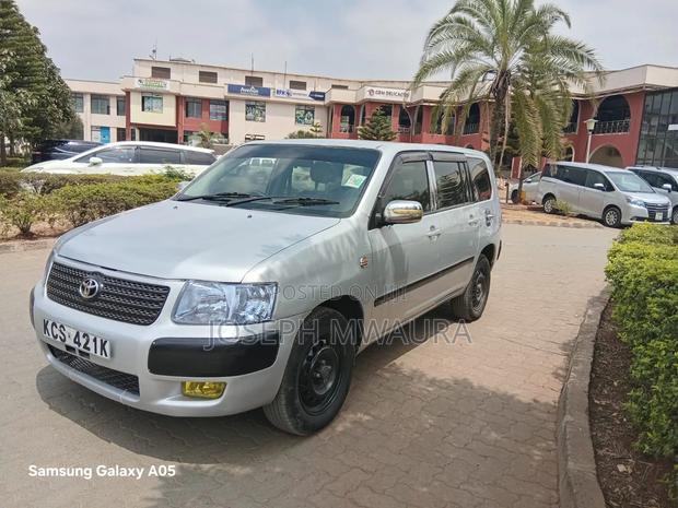 Toyota Succeed 2013 Silver