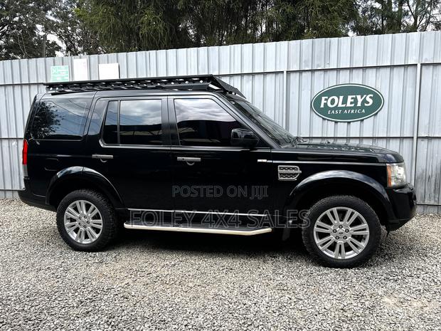 Land Rover Discovery 2010 Black