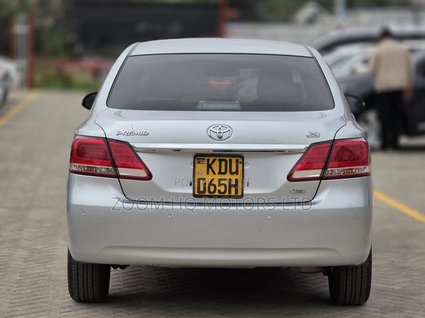 Toyota Premio 2020 Silver