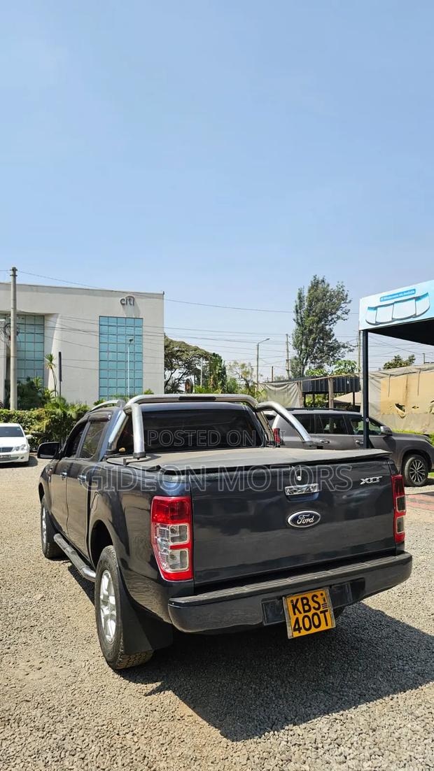 Ford Ranger Wildtrak 2012 Black