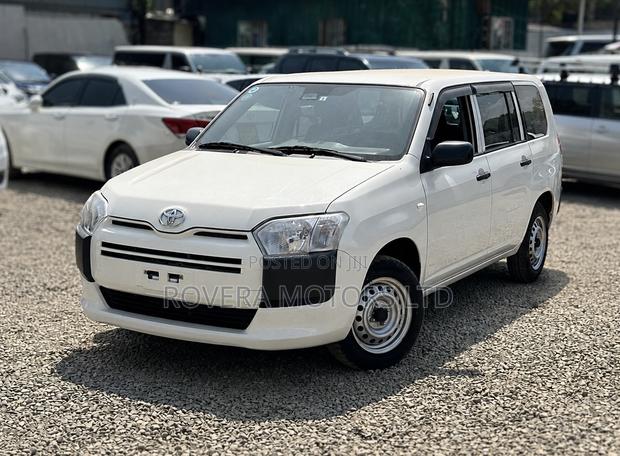 Toyota Succeed 2020 White