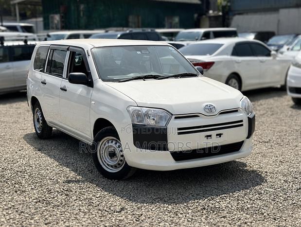 Toyota Succeed 2020 White