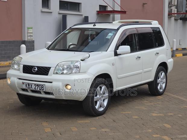 Nissan X-Trail 2006 White