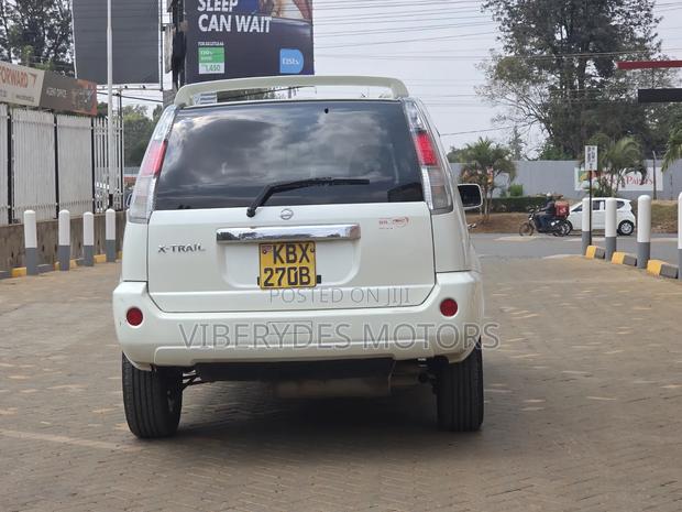 Nissan X-Trail 2006 White