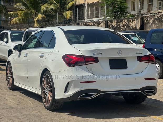 Mercedes-Benz A-Class 2019 Pearl