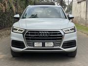 Audi Q5 2019 White for sale