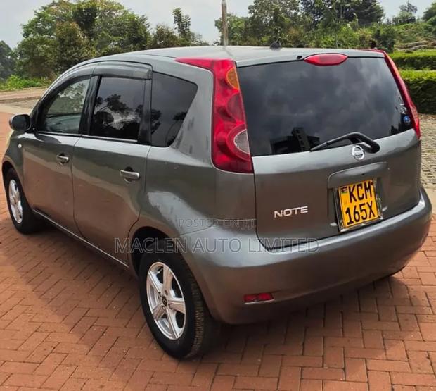 Nissan Note 2010 Gray