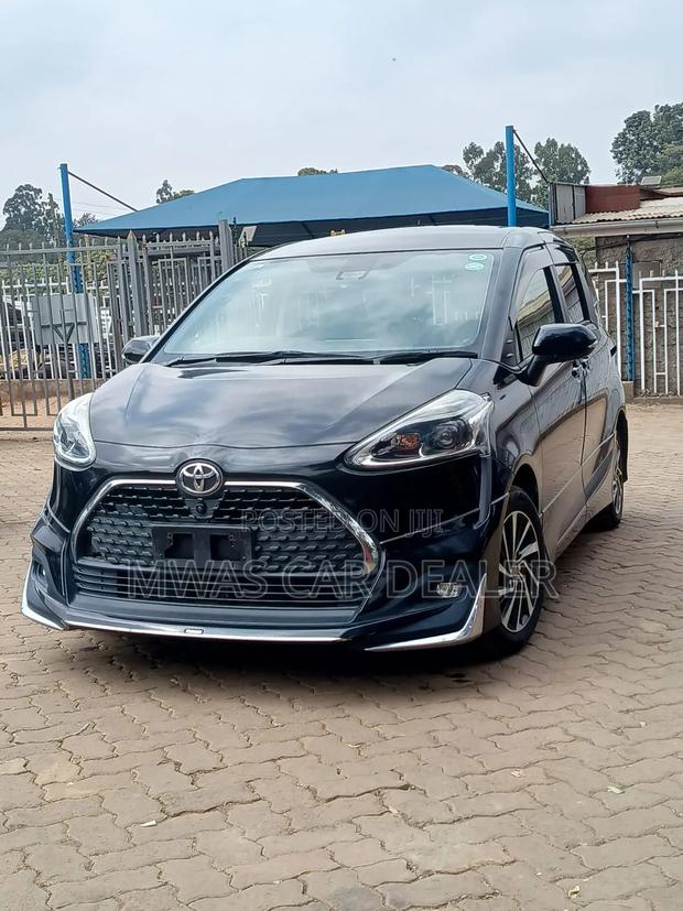Toyota Sienta 2019 Black