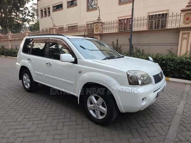 Nissan X-Trail 2006 White