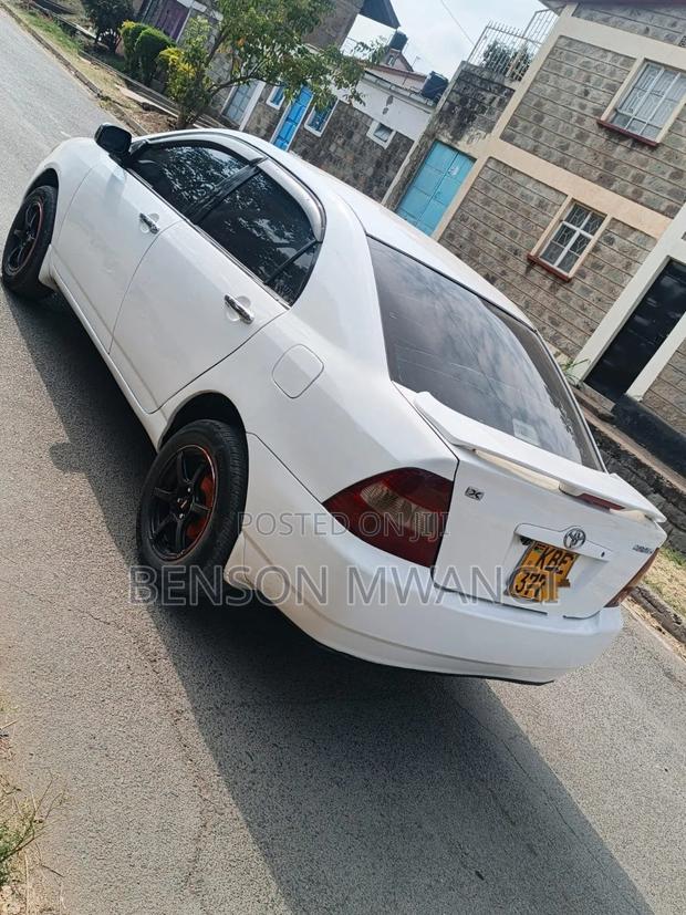Toyota Corolla 2003 White
