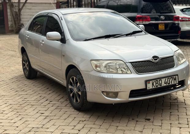 Toyota Corolla 2005 Silver