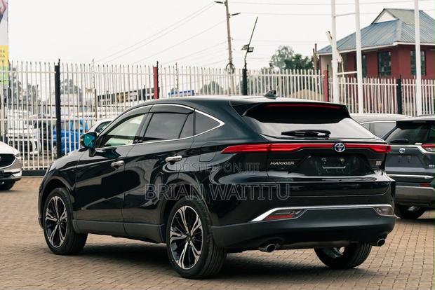 Toyota Harrier Hybrid Z 2020 Black