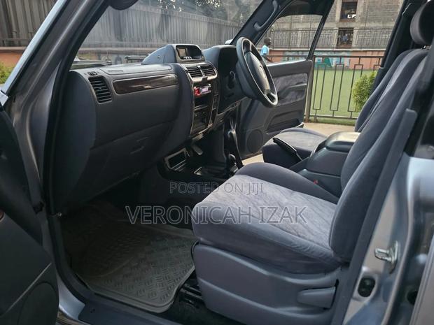 Toyota Land Cruiser Prado 1995 Silver