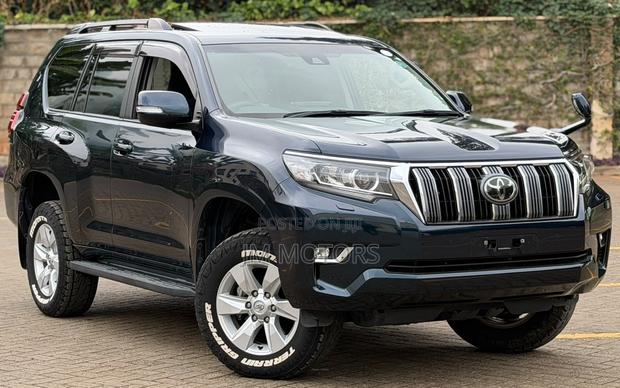 Toyota Land Cruiser Prado 2019 Blue