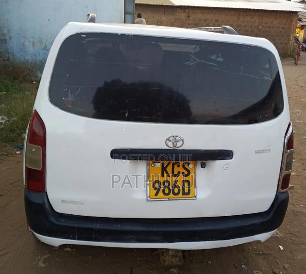 Toyota Probox 2014 White