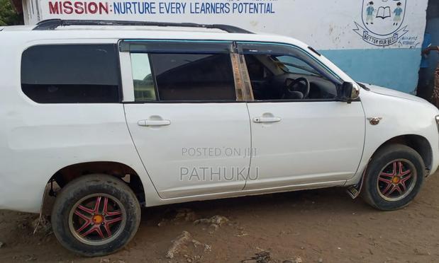 Toyota Probox 2014 White