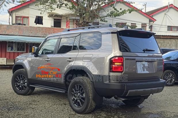 Toyota Land Cruiser Prado 2.8 2024