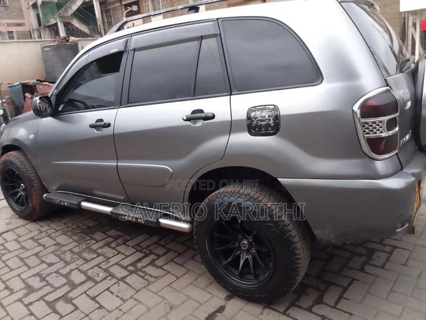 Toyota RAV4 2005 Gray