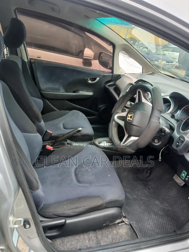 Honda Fit 2011 Silver
