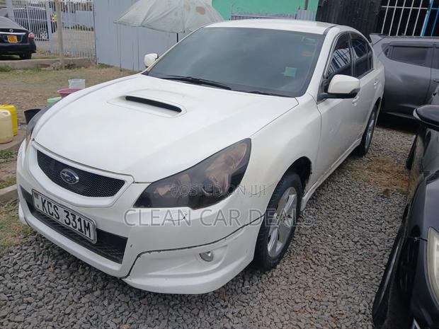 Subaru Legacy 2011 White
