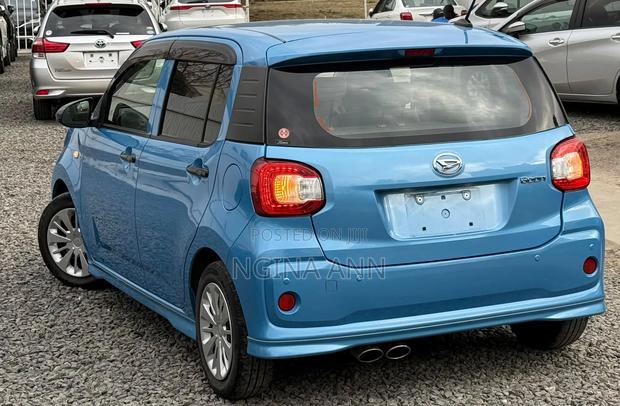 Daihatsu Boon 2019 Blue
