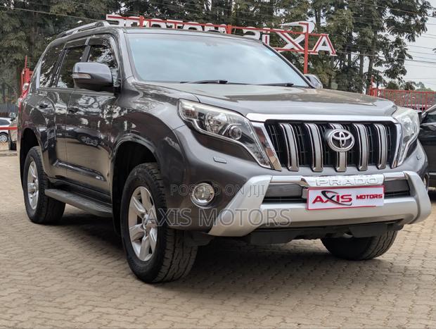 Toyota Land Cruiser Prado 2016 Gray