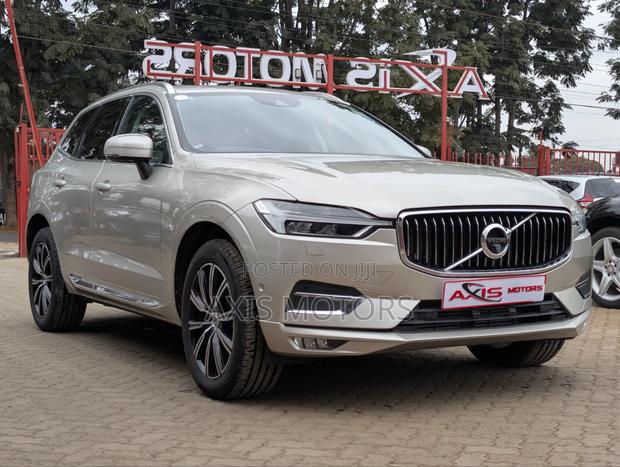 Volvo XC60 2019 Gold