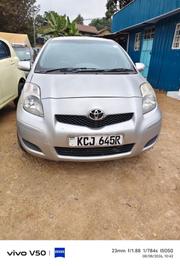 Toyota Vitz 2009 Silver for sale