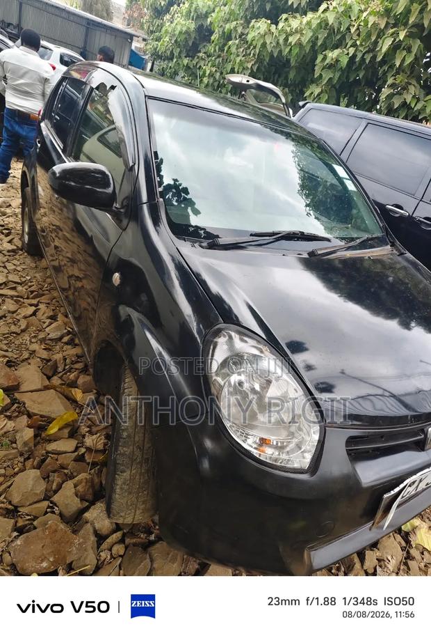 Toyota Passo 2012 Black