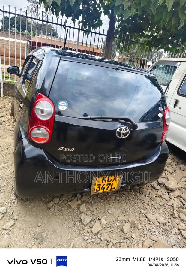 Toyota Passo 2012 Black