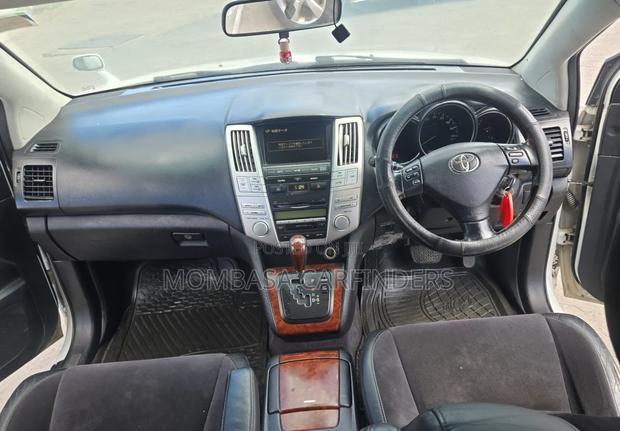 Toyota Harrier 2010 White
