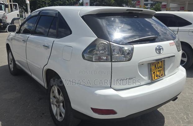 Toyota Harrier 2010 White